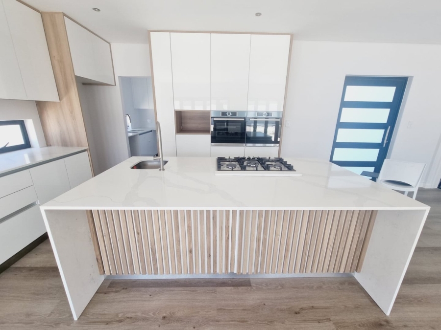 4 Bedroom Property for Sale in Sandown Western Cape